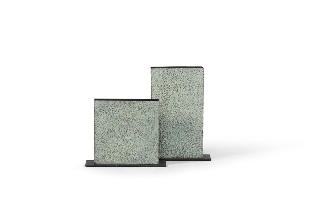 Vase rectangular green patina with bronze base - 21,5x7,5x35cm - p 1/6
