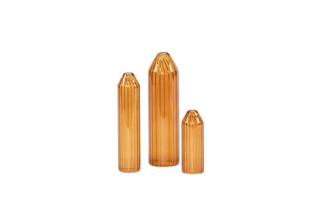 Mouthblown soliflower vertical ribbed amber - set of 3 - Ø5x16cm / Ø5x20cm / Ø7x27cm  - p/1/1