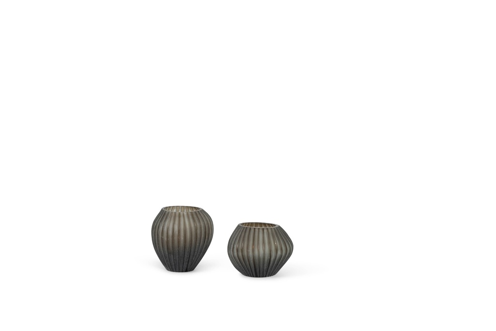 T-light holder vertical stripe cutting smoke - 10 x 8.5 x 10 cm - p 4/24